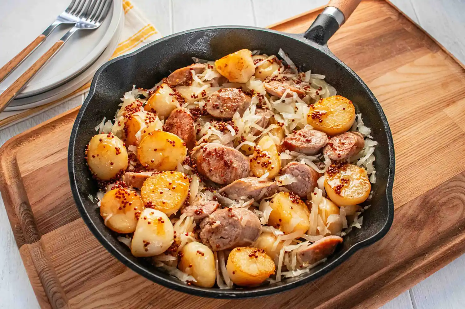 Bratwurst and Potato Skillet