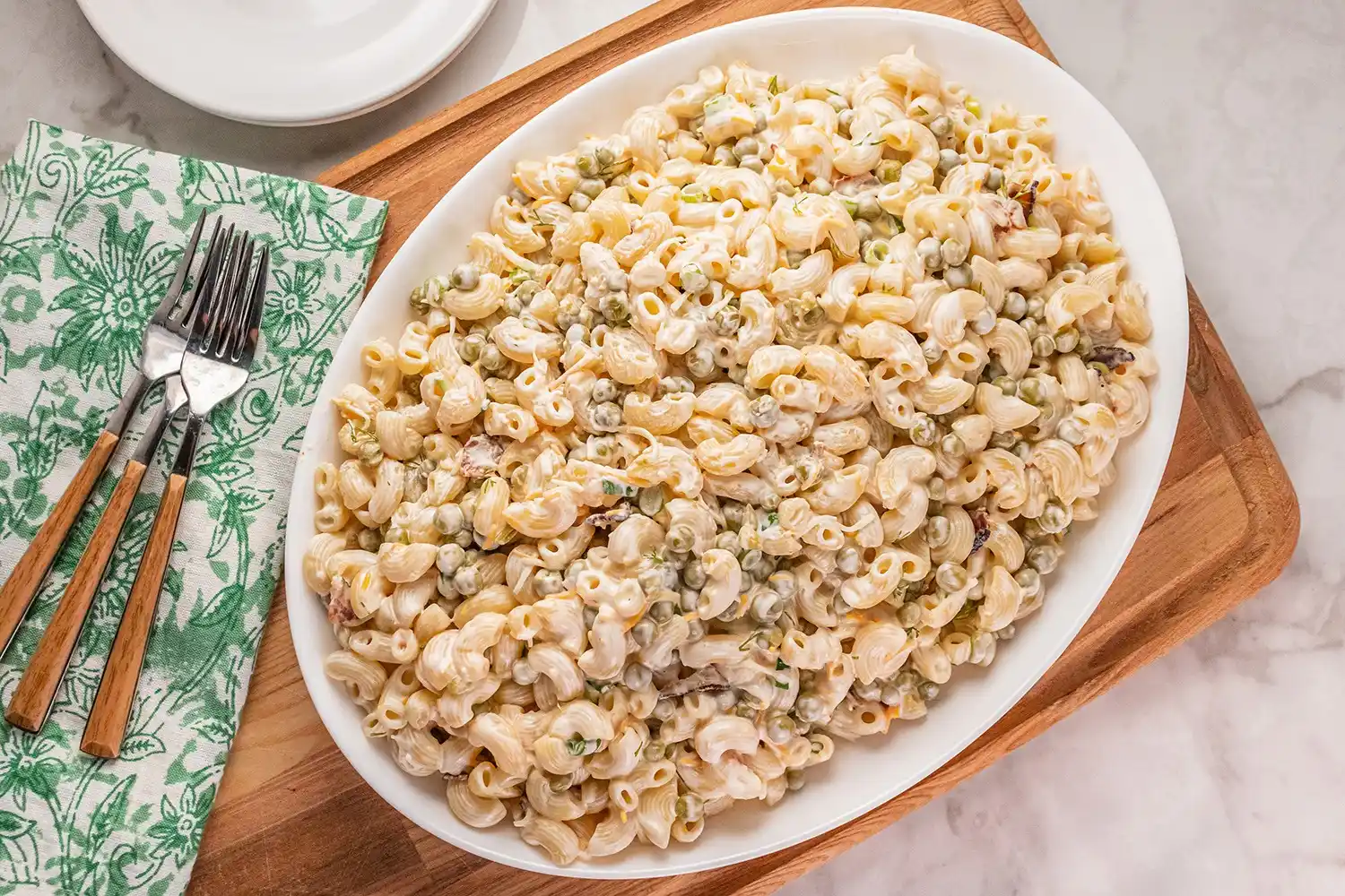 Creamy Pasta and Pea Salad