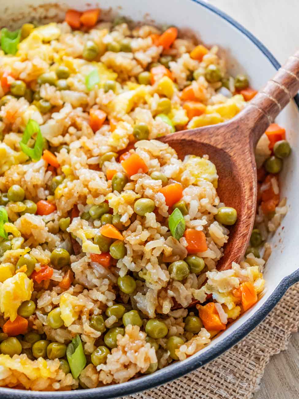 Fried Rice with Peas and Carrots 