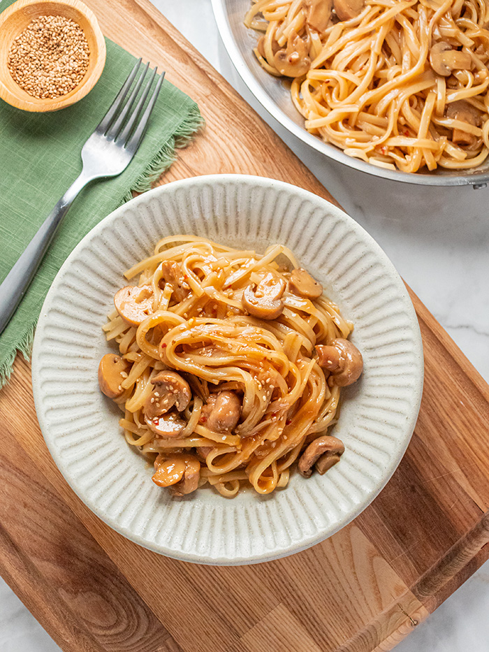 Miso Mushroom Noodles