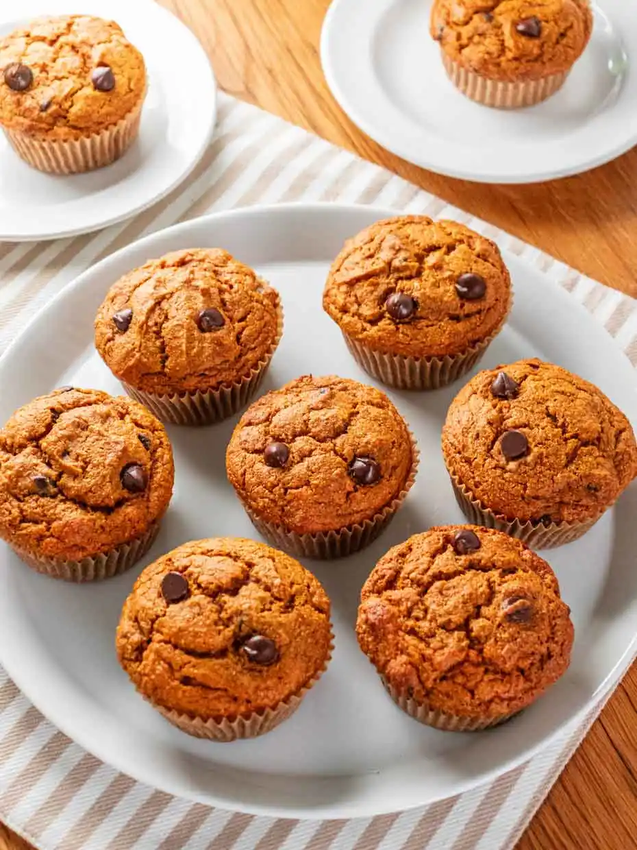 Pumpkin Chocolate Chip Muffins