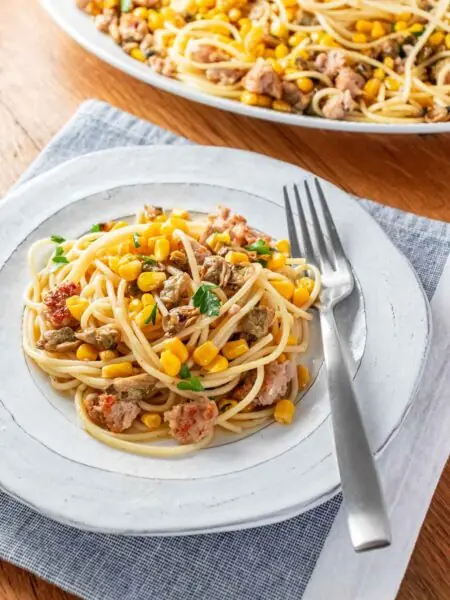 Spaghetti with Corn, Sausage, and Clams