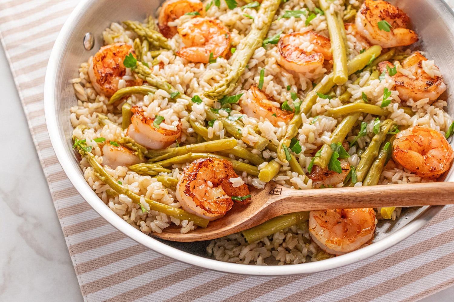 One Skillet Lemon Shrimp and Asparagus Skillet